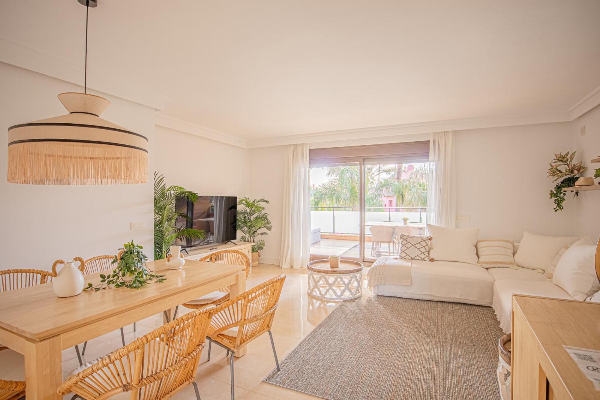 Buenti Apartments Estepona Zewnętrze zdjęcie